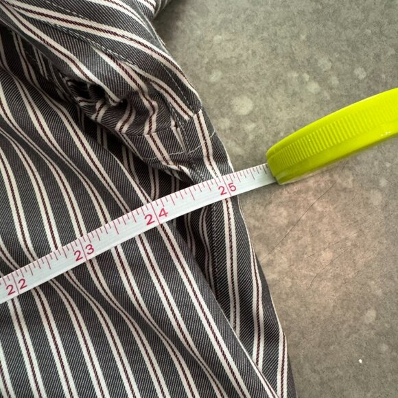 Roundtree & York Gold Label Men’s Dress Shirt - Picture 6 of 6